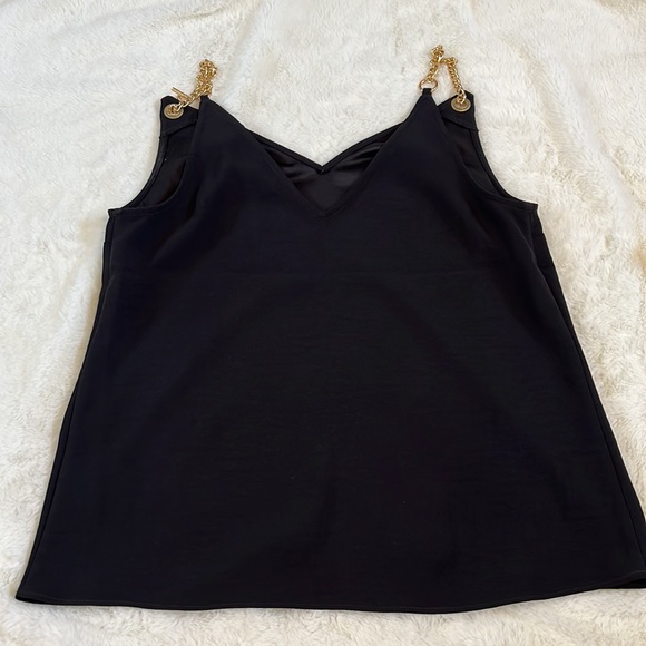 ⚡️5/$50⚡️NWOT Express tank with gold chain straps XS - Picture 5 of 6